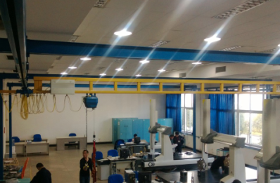 環(huán)鏈電動葫蘆還能幫助實驗室測量飛機(jī)工件尺寸